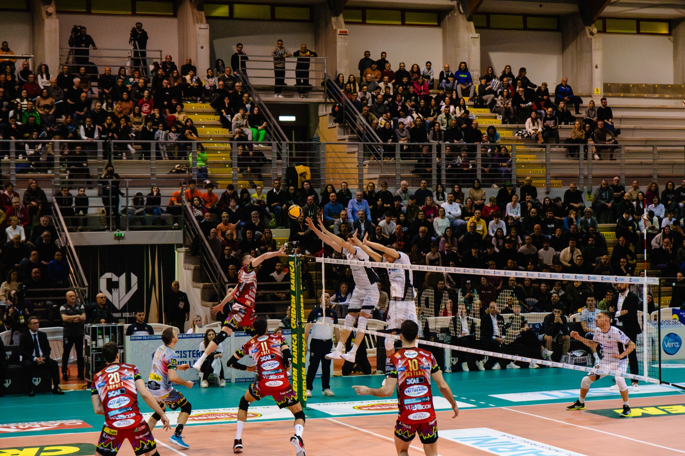 Volley 3